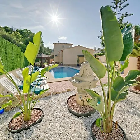 Costeres Villa